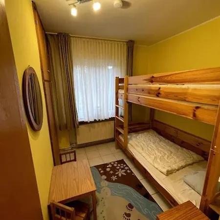 Haus Willi Mit Hund In Dom wakacyjny *