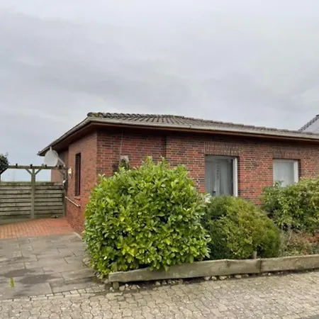 Haus Willi Mit Hund In Holiday home Schillig
