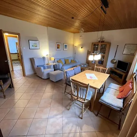 Dom wakacyjny Haus Willi Mit Hund In Schillig