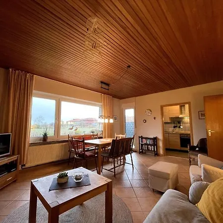 Haus Willi Mit Hund In