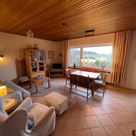 Dom wakacyjny Haus Willi Mit Hund In Schillig