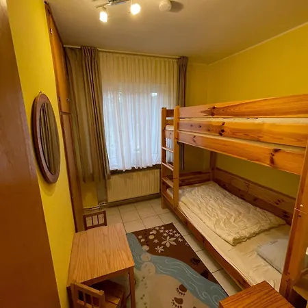 Haus Willi Mit Hund In Vakantiehuis Schillig