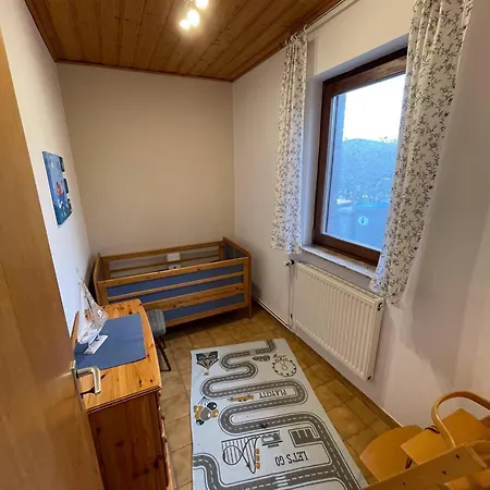 Haus Willi Mit Hund In